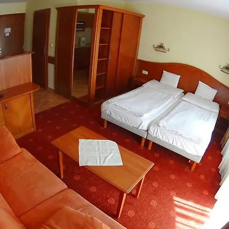 Fonix Club & Wellness 3* Hévíz