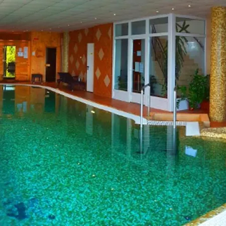 شقة فندقية Fonix Club & Wellness Hévíz