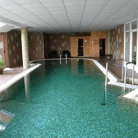 Fonix Club & Wellness 3* Hévíz