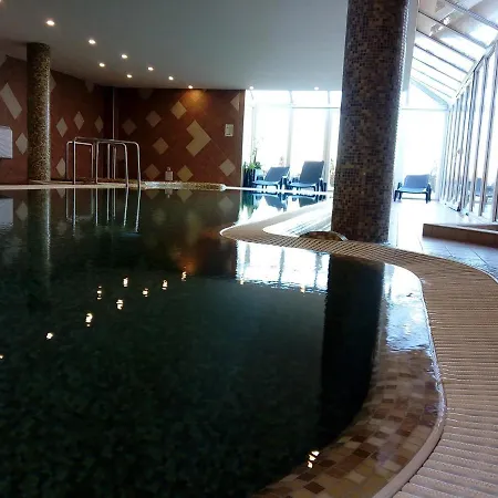 Fonix Club & Wellness
