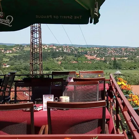 شقة فندقية Fonix Club & Wellness Hévíz